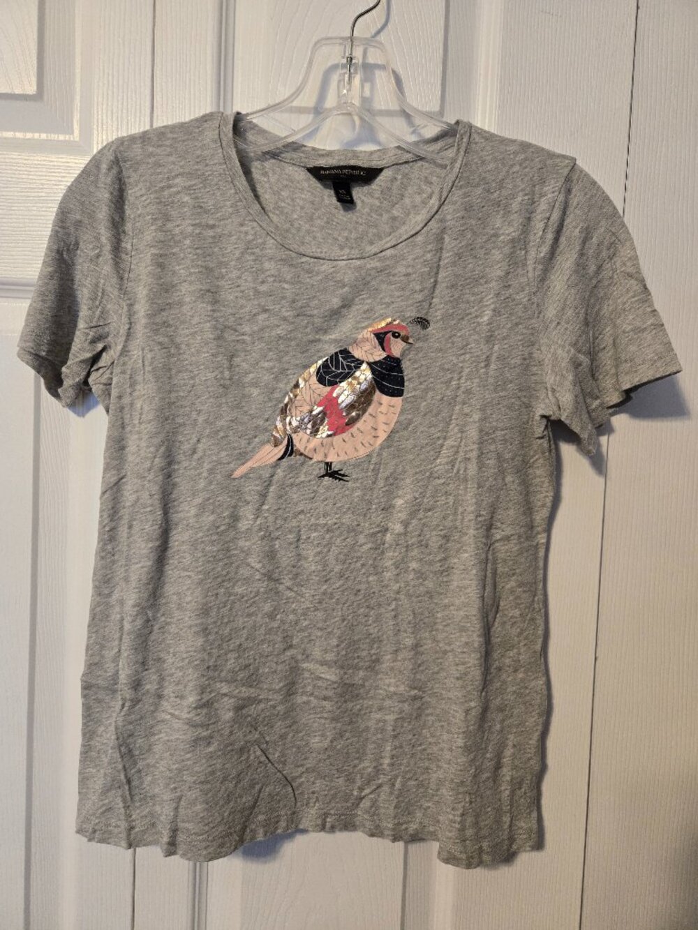 Banana Republic Grey Quail Print T-shirt, Size XS.